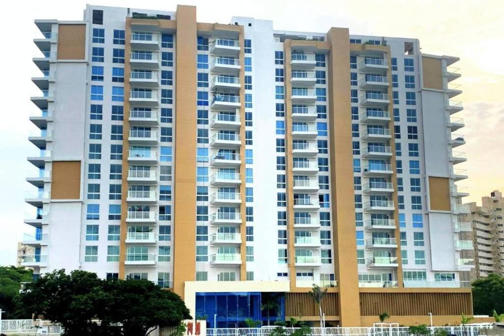 Magnífico Apartamento, Santa Marta Sector Irotama Apartamento